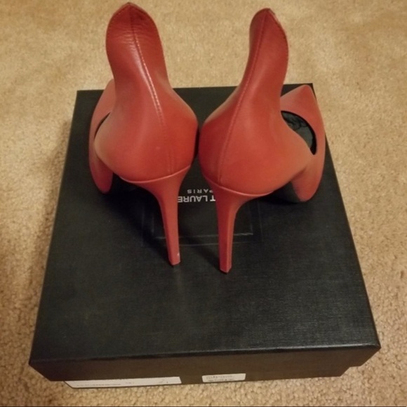 Brand New Saint Laurent High Heel with exaggerated back - Picture 2 of 3